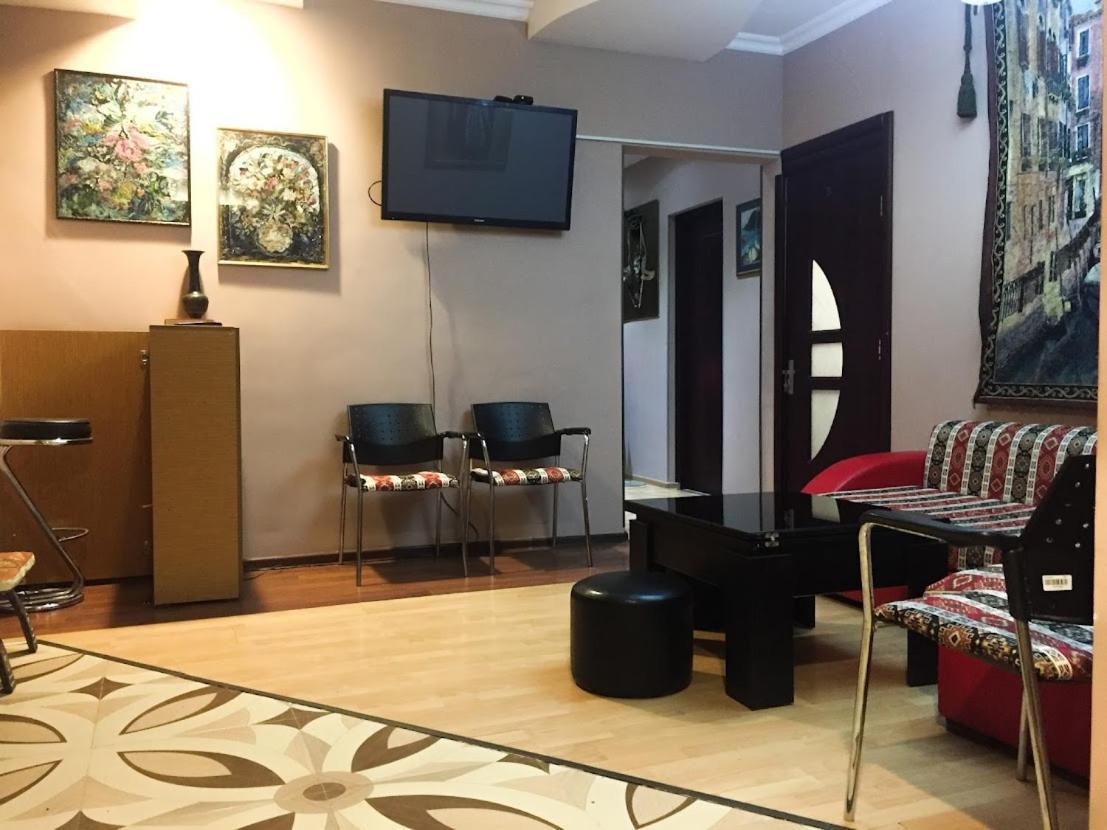 The Sindh House - Indus Aroma Restaurant Tbilisi Hotel Luaran gambar